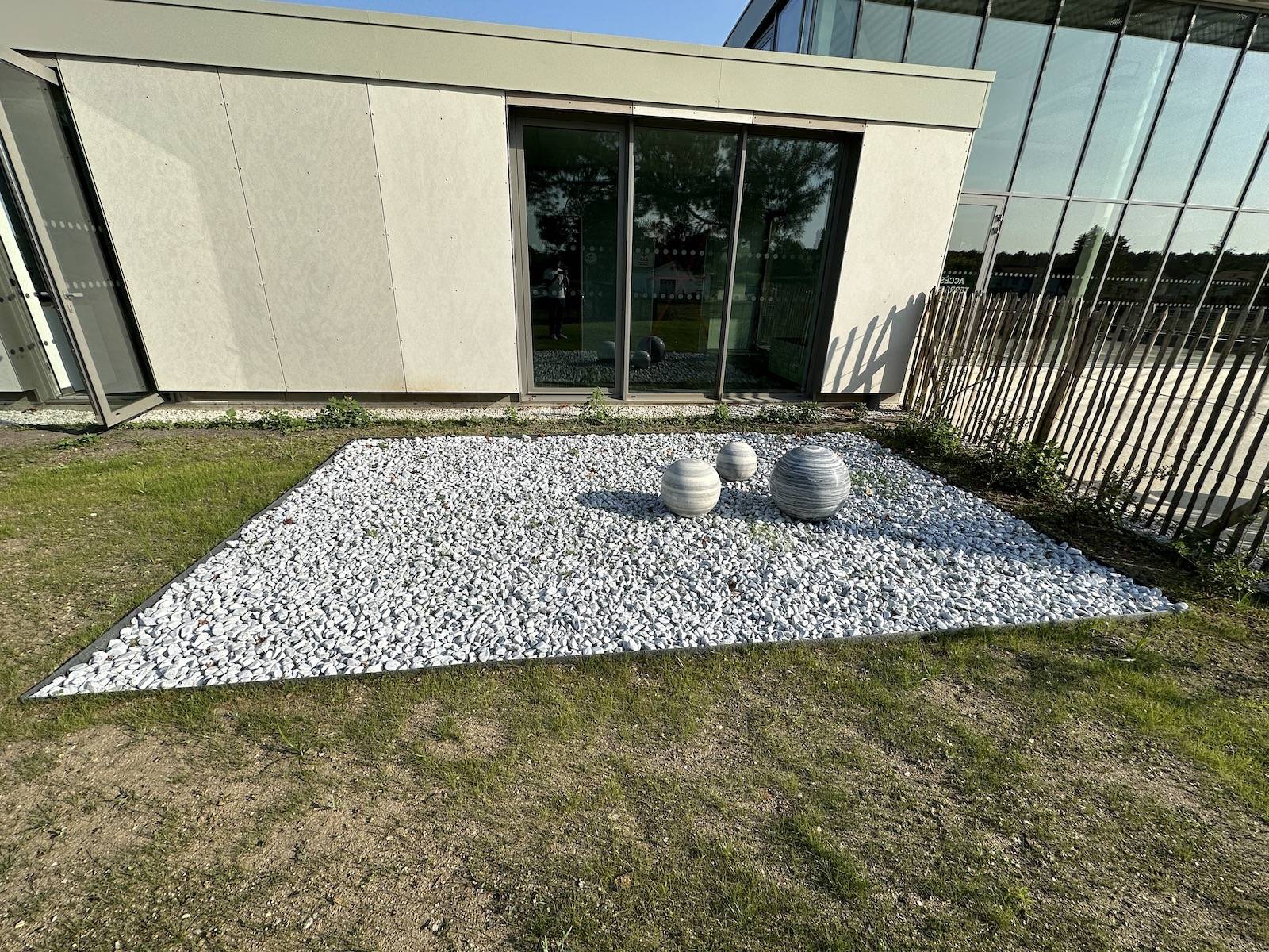 Rénovation emblématique du centre aquatique de Lesparre-Médoc par bouleris