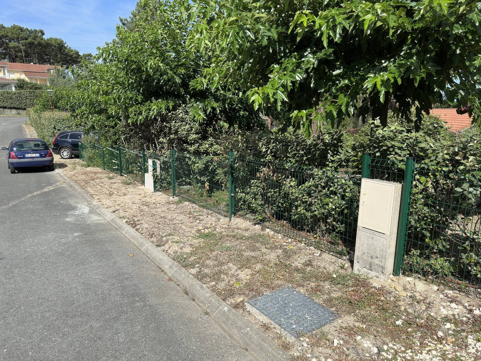 Installation d’une clôture rigide en quinconces à Lacanau !