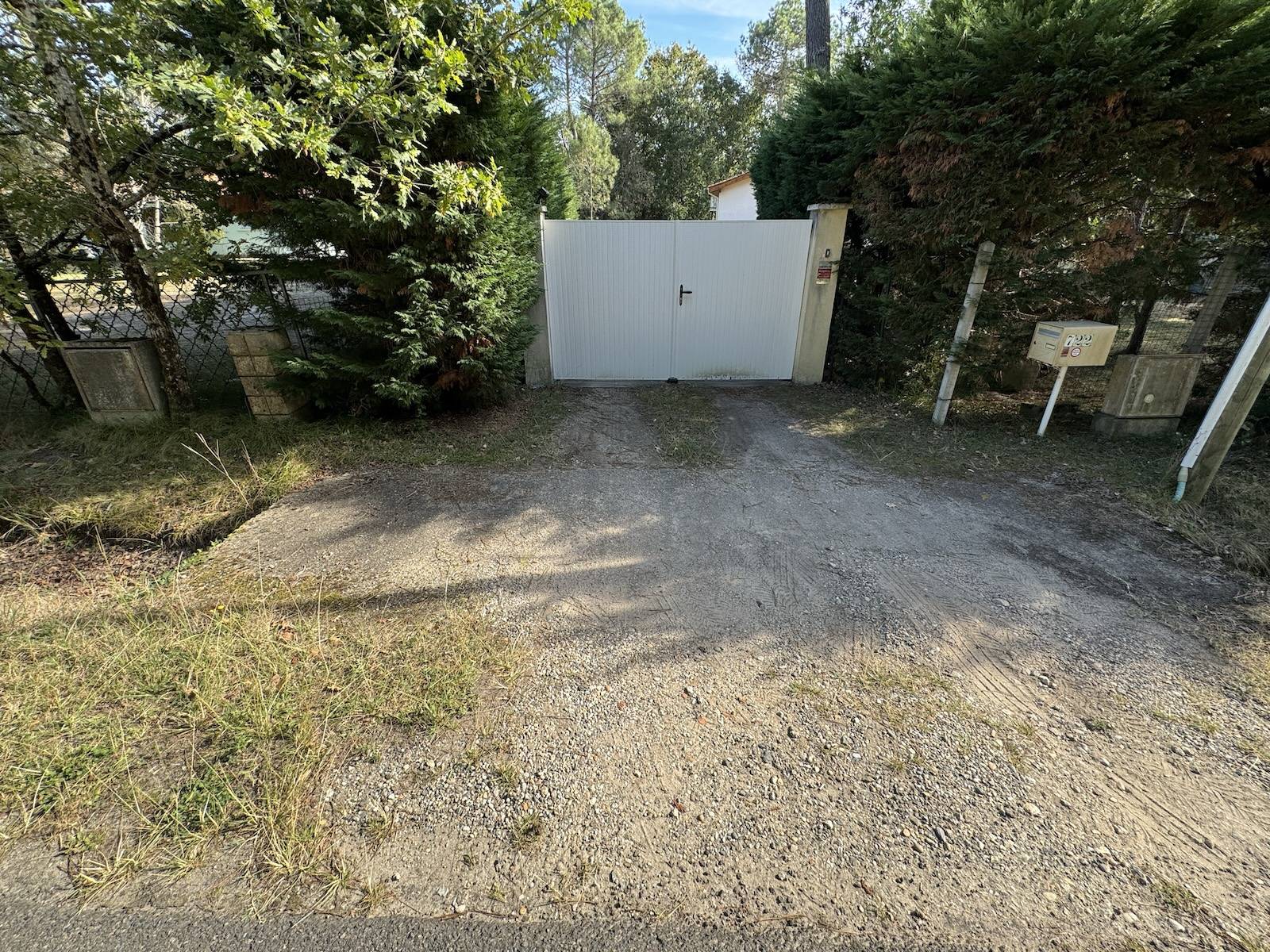 aire de stationnement stabilisé à carcans 