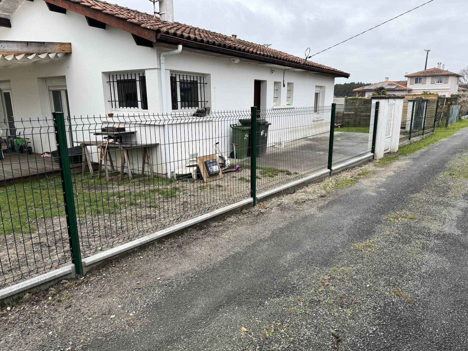 Comment réaliser une clôture et un portail à Vendays-Montalivet ! 