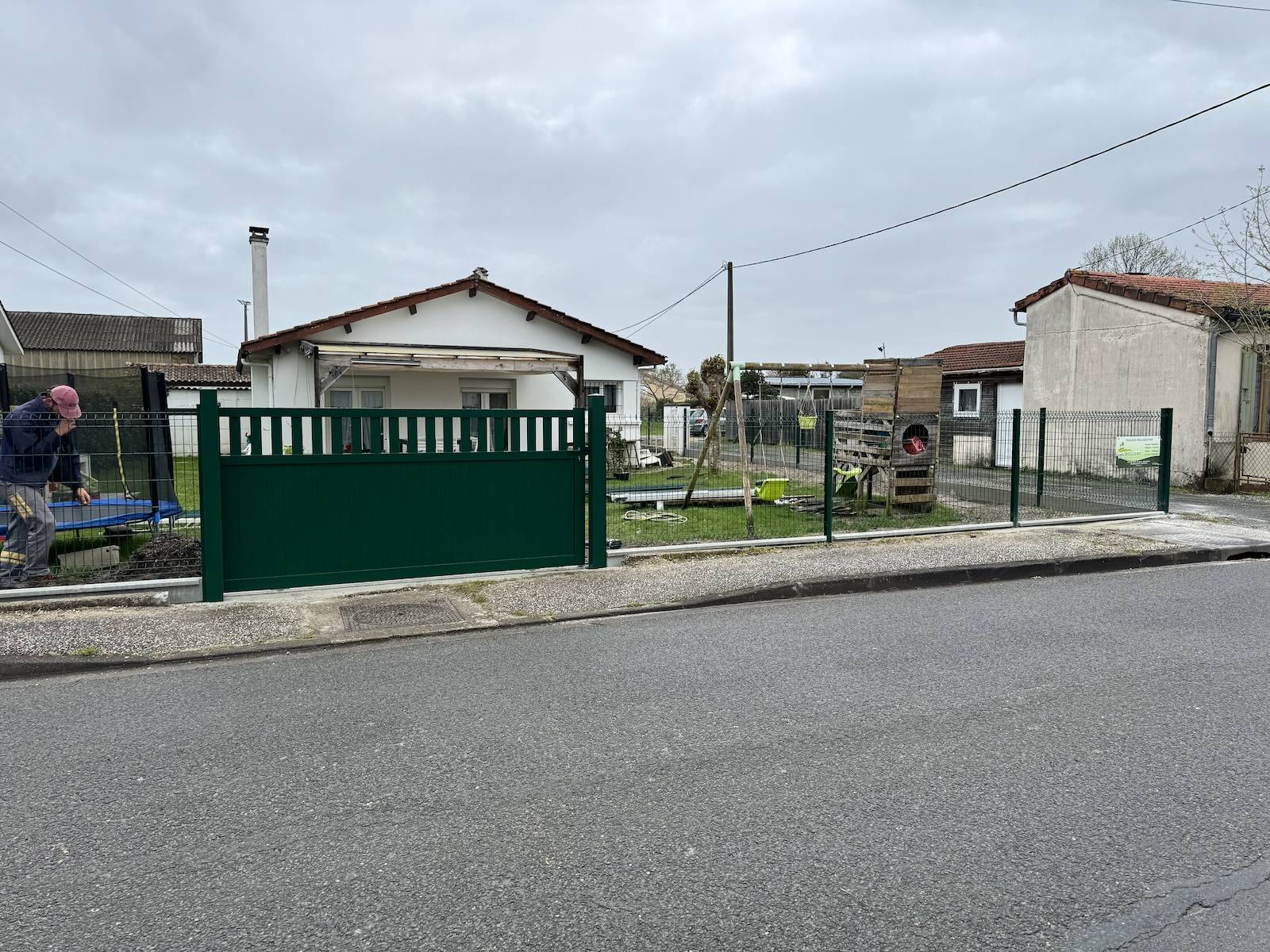 Comment réaliser une clôture et un portail à Vendays-Montalivet ! 