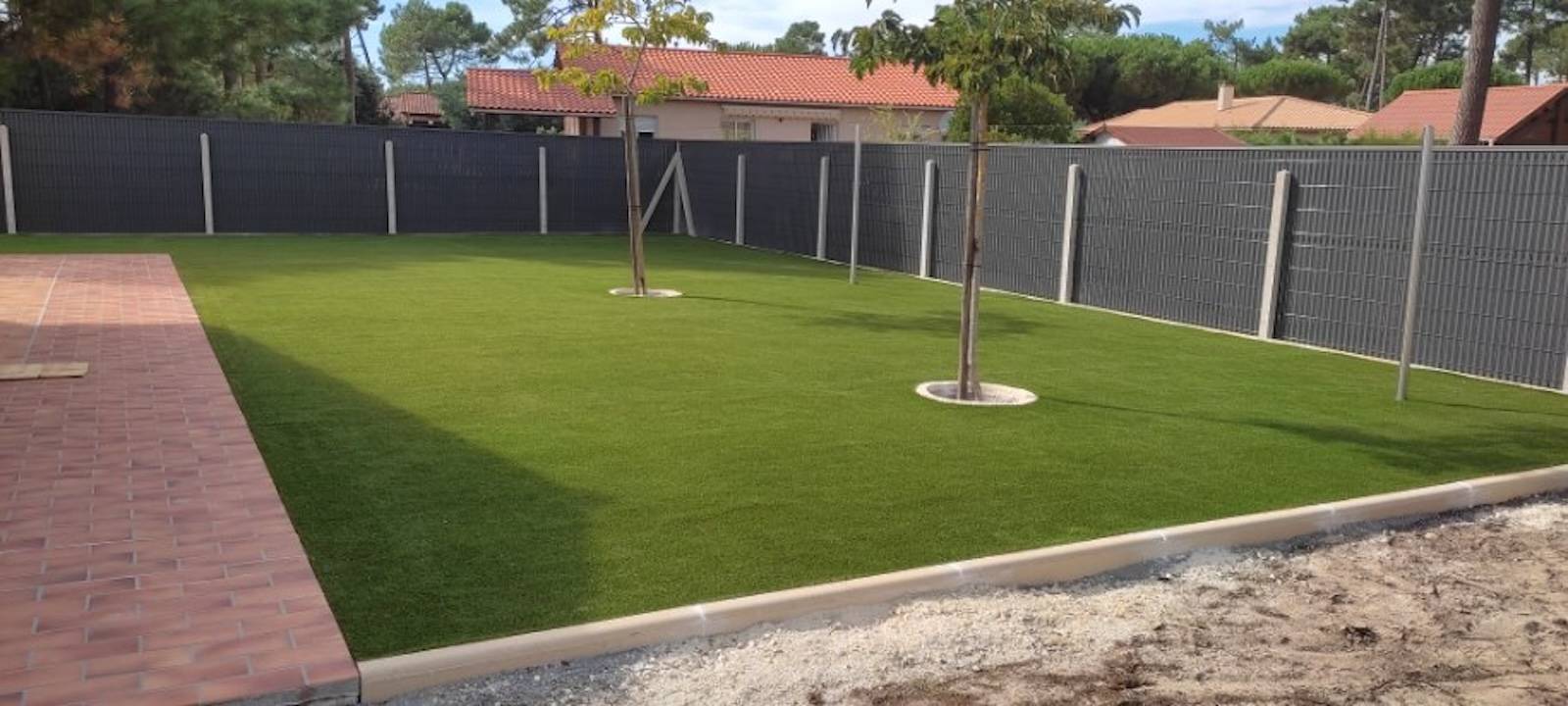 Mise en place d’un gazon synthétique King Park à Vendays-Montalivet !