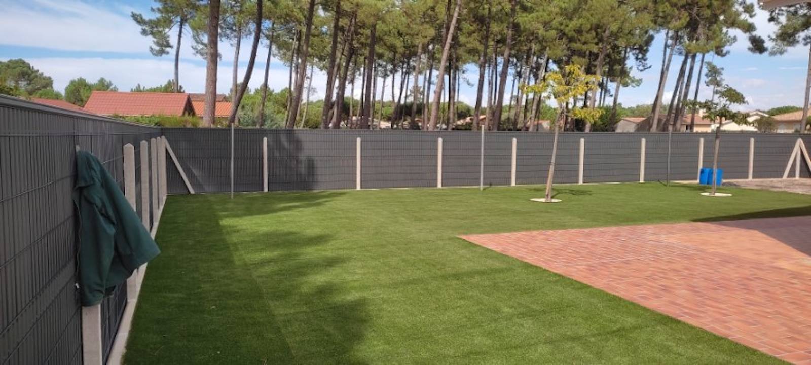 Mise en place d’un gazon synthétique King Park à Vendays-Montalivet !