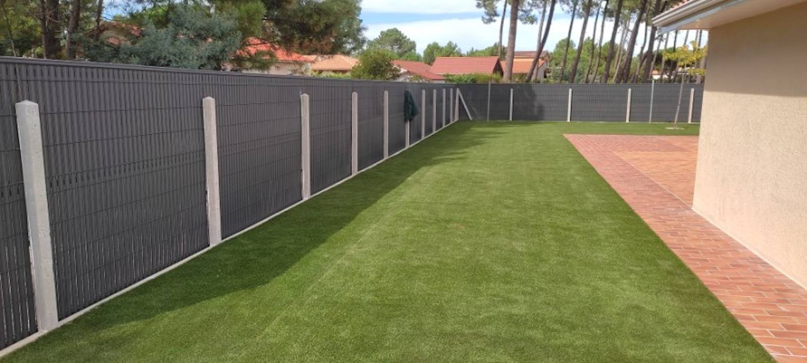 Mise en place d’un gazon synthétique King Park à Vendays-Montalivet !