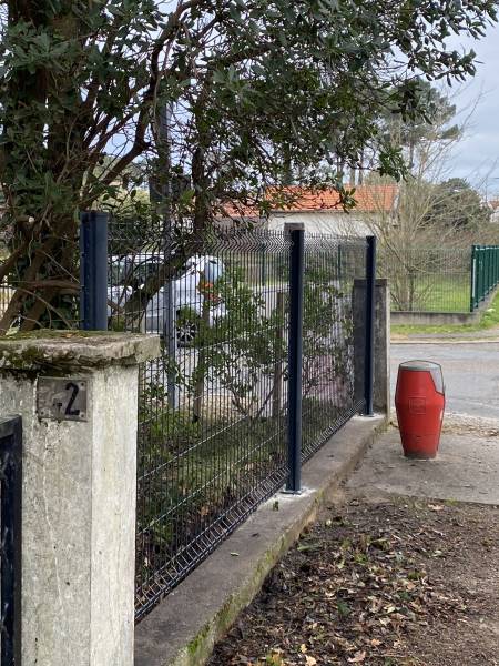 Clôture rigide premium fixation sur platine et portail aluminium ! à lacanau