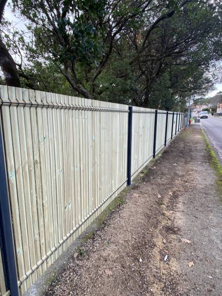 Clôture rigide premium fixation sur platine et portail aluminium ! à lacanau