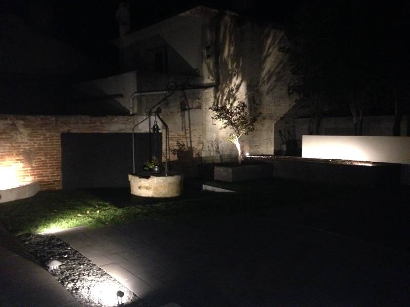 aménagement extérieur à  éclairage de nuit BLANQUEFORT 