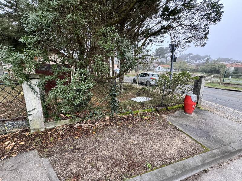 Avant Clôture rigide premium fixation sur platine et portail aluminium ! Lacanau