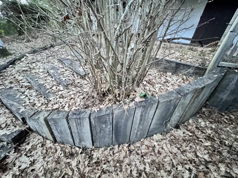 Mur de soutenement et marche en ardoise à Lacanau