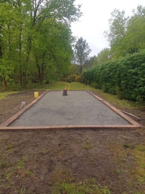 APRES Création d'un boulodrome chez un particulier à Carcans : une initiative conviviale et sportive